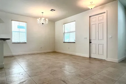 3280 NW 126th Ave, Sunrise FL 33323
