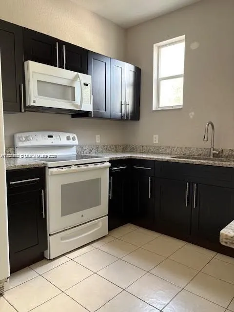 2111 Shoma Dr # 2111, Royal Palm Beach FL 33414