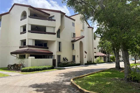 9030 SW 125th Ave # 104, Miami FL 33186
