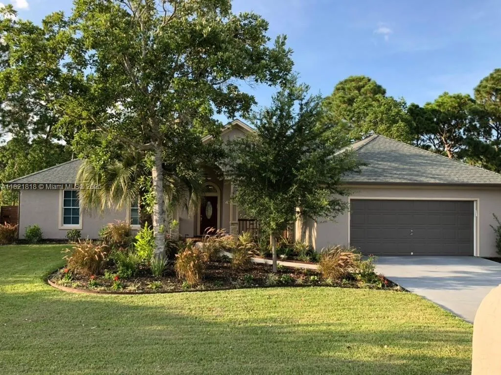 120 Hombre Circle, Other City - In The State Of Florida FL 32407
