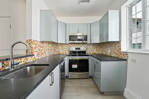 1509 Pennsylvania Ave # 12, Miami Beach FL 33139