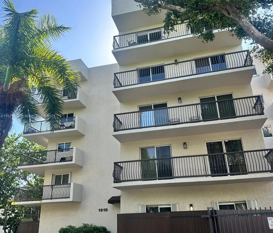 1918 Brickell Ave # 205, Miami FL 33129