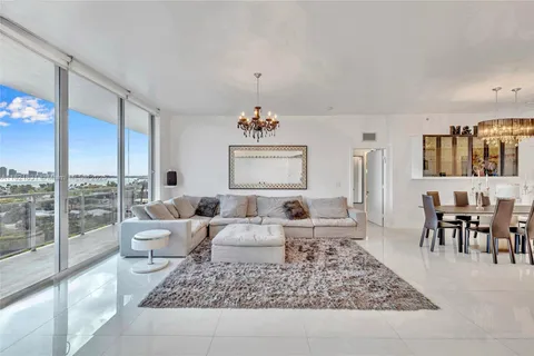 7901 Hispanola Ave # 902, North Bay Village FL 33141