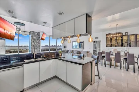 7901 Hispanola Ave # 902, North Bay Village FL 33141