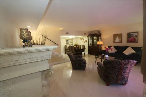 11850 SW 19 TE # 125, Miami FL 33175
