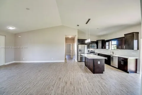 3024 NW 6th Pl, Cape Coral FL 33993