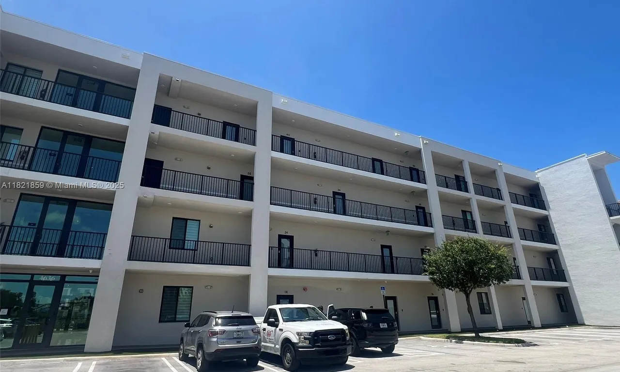 4636 NW 84th Ave # 44, Doral FL 33166