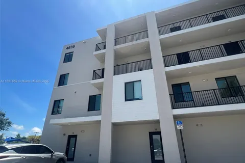 4636 NW 84th Ave # 44, Doral FL 33166