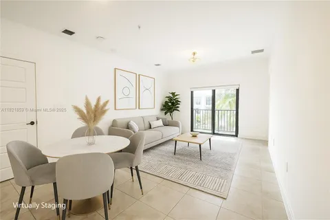 4636 NW 84th Ave # 44, Doral FL 33166