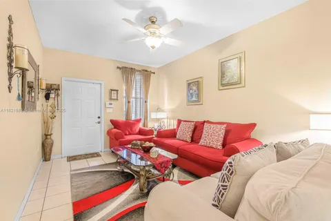 12540 SW 125th St, Miami FL 33186