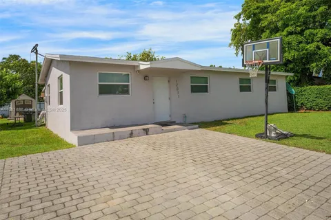 12011 SW 179th Ter, Miami FL 33177