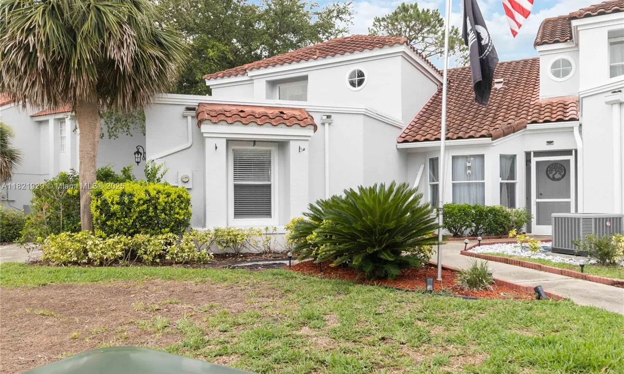 2524 A Albion Ave, Orlando FL 32833