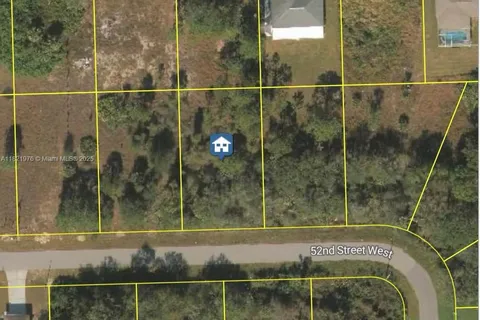2808 52nd ST W, Lehigh Acres FL 33971
