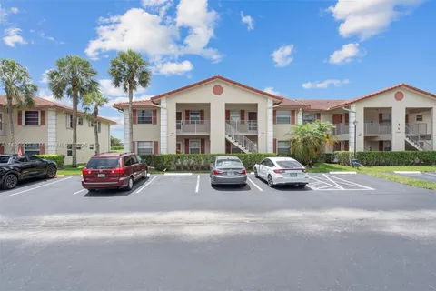 3001 Holiday Springs Blvd # 201, Margate FL 33063