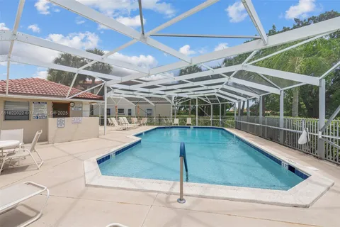 3001 Holiday Springs Blvd # 201, Margate FL 33063