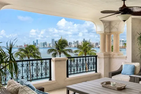 5233 Fisher Island Dr # 5233, Miami Beach FL 33109