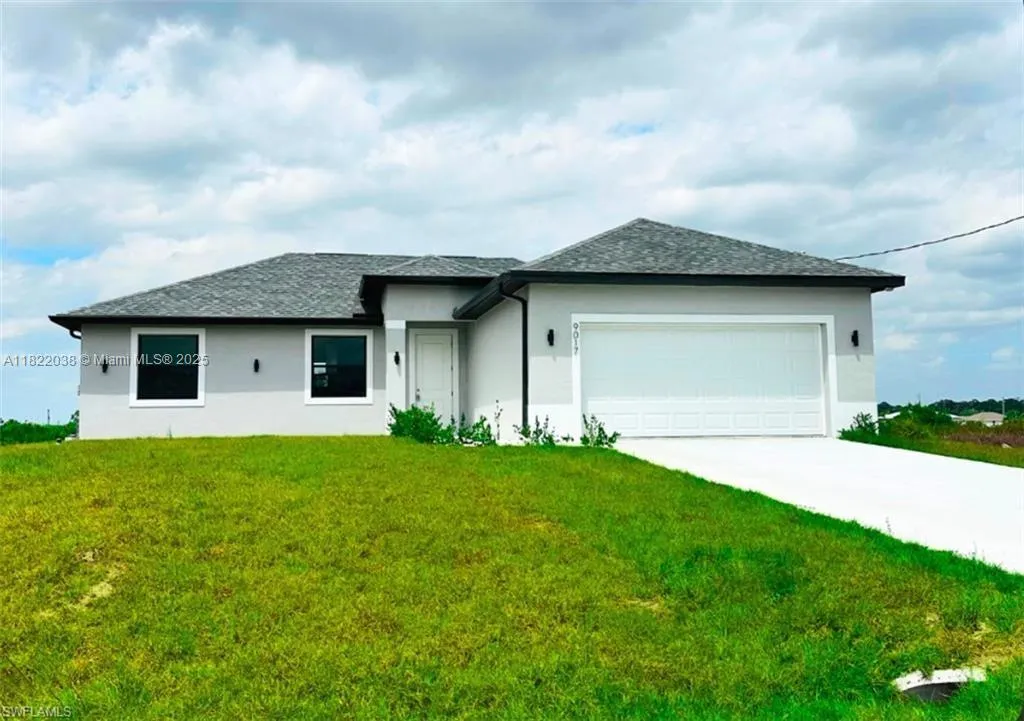 9017 Meadow Cir, La Belle FL 33935