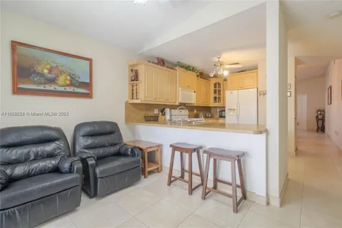 2524 W 65th St # 0, Hialeah FL 33016