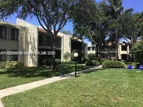 150 Pineview Rd # D4, Jupiter FL 33469