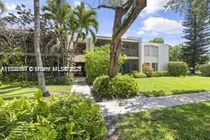 150 Pineview Rd # D4, Jupiter FL 33469