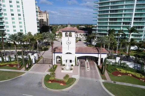 19925 NE 39th Pl # 404, Aventura FL 33180