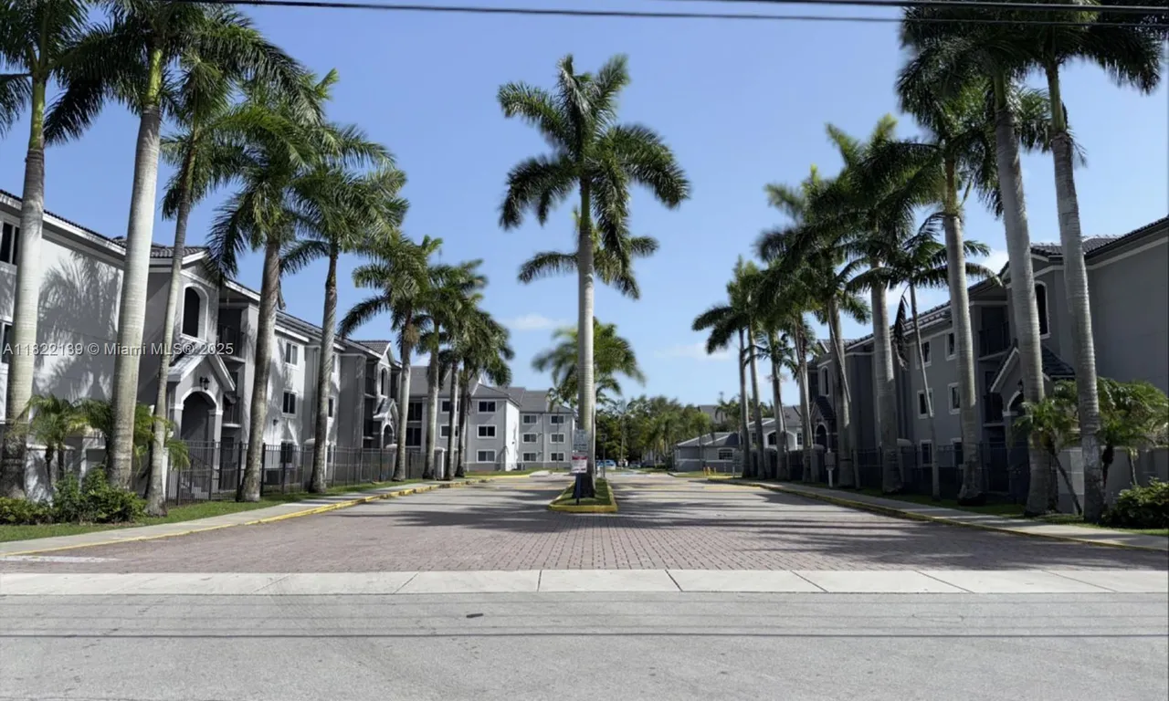15400 SW 284th St # 1308, Homestead FL 33033