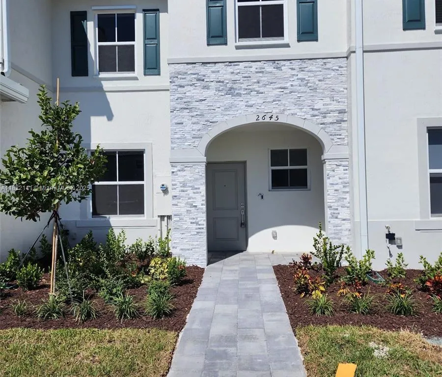 2645 SE 17th St, Homestead FL 33035