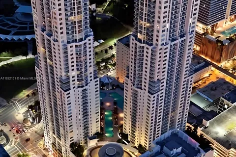 253 NE 2nd St # 222, Miami FL 33132