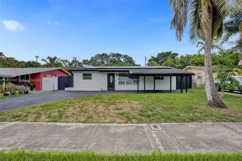 1772 SW 43rd Ave, Fort Lauderdale FL 33317
