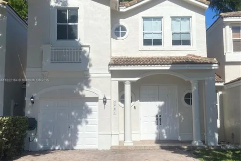 4881 NW 107th Ct # 4881, Doral FL 33178