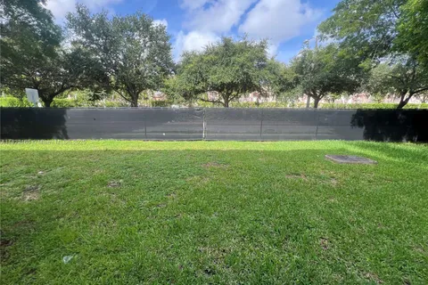 2620 SE 14th Ave # 304, Homestead FL 33035