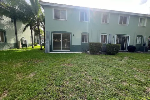 2620 SE 14th Ave # 304, Homestead FL 33035
