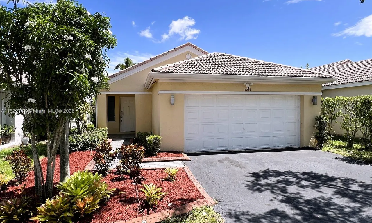 1605 Salerno Cir, Weston FL 33327