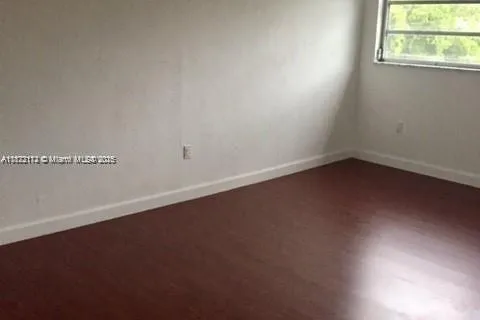 3860 NE 170th St # 412, North Miami Beach FL 33160