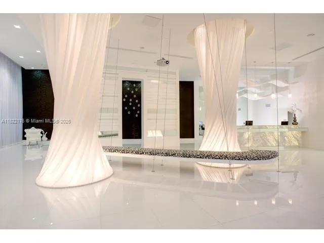 350 S Miami Ave # 2601, Miami FL 33130