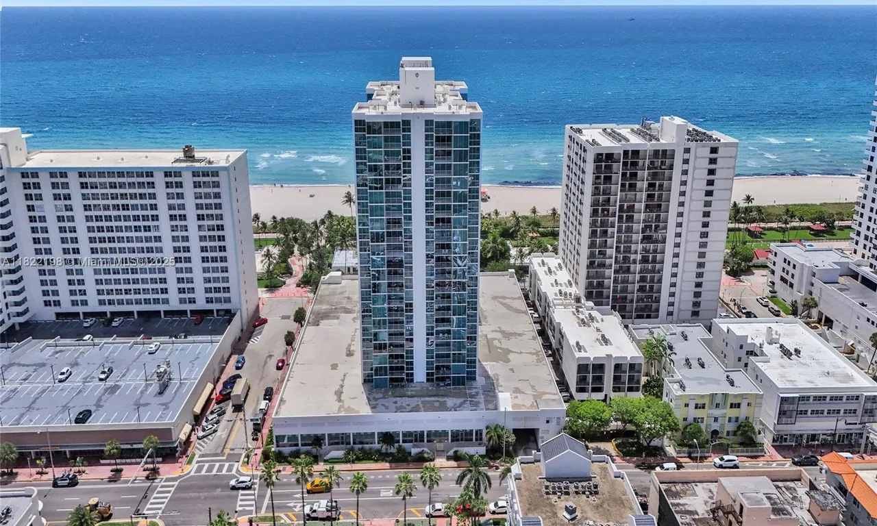 2655 Collins Ave # 1407, Miami Beach FL 33140