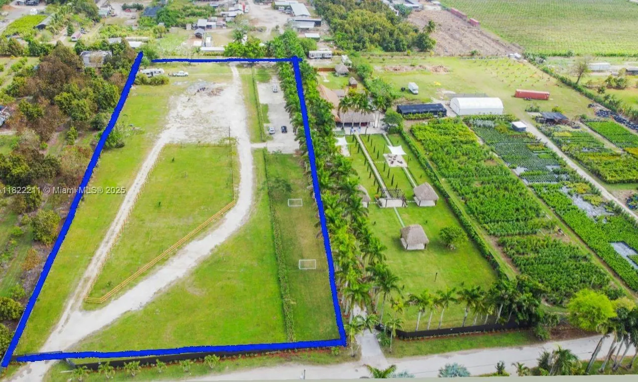 14701 SW 199th Ave, Miami FL 33196