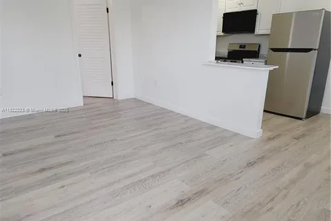 4450 SW 67th Ave, Miami FL 33155
