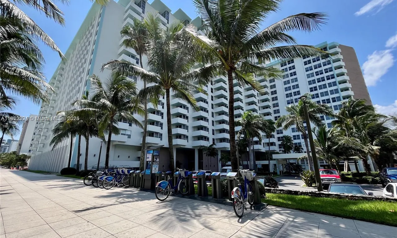2899 Collins Ave # 1642, Miami Beach FL 33140