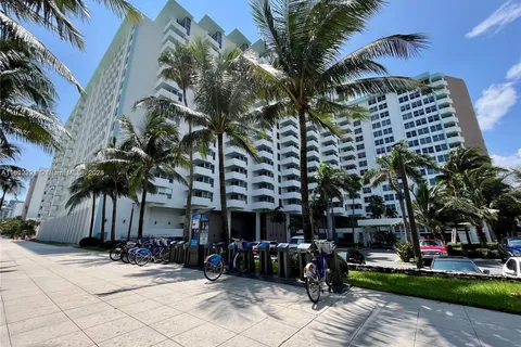 2899 Collins Ave # 1642, Miami Beach FL 33140