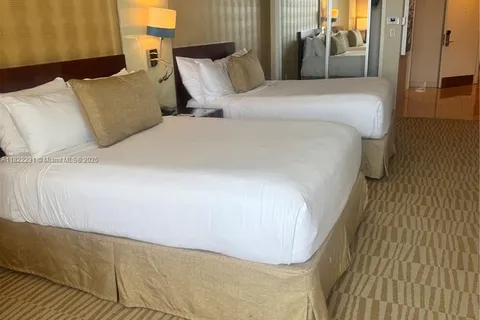 18001 Collins Ave # 918, Sunny Isles Beach FL 33160