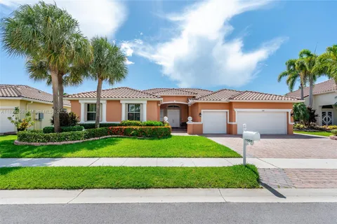 1001 SW 189th Ave, Pembroke Pines FL 33029