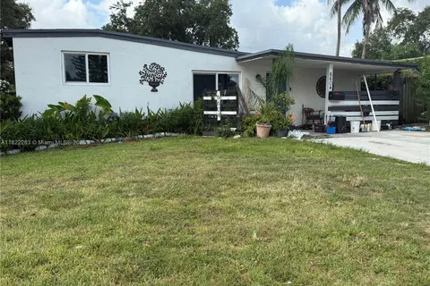 6604 Raleigh St, Hollywood FL 33024