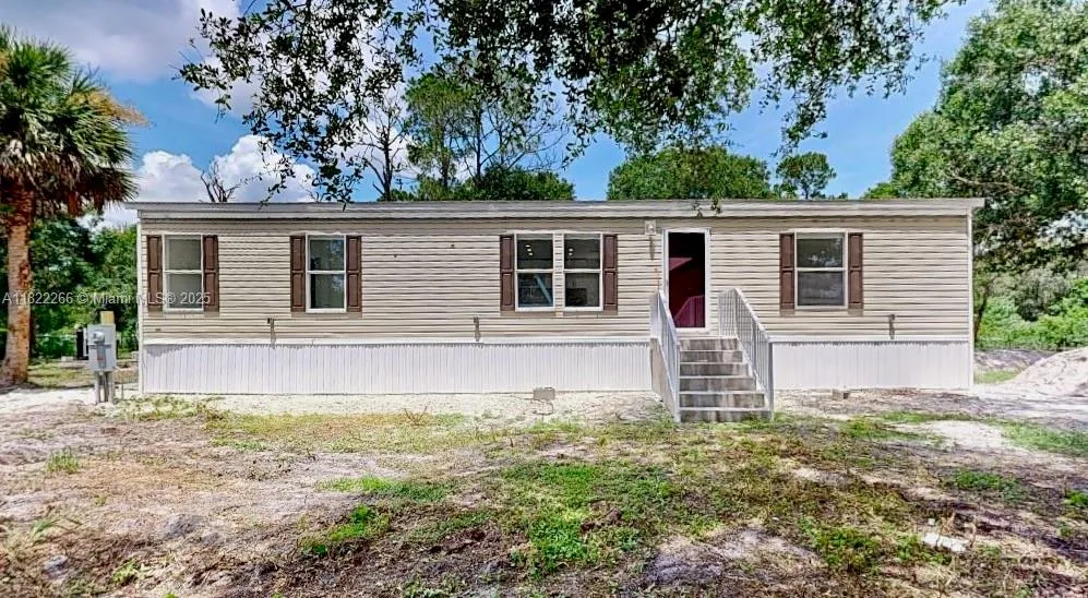 720 N Riverside St, Clewiston FL 33440