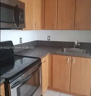 7326 Collins Ave # 205, Miami Beach FL 33141