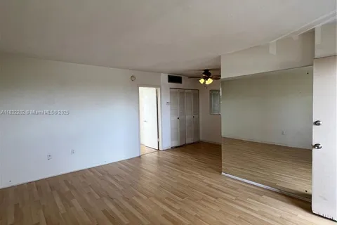 1475 NE 125th Ter # 511B, North Miami FL 33161
