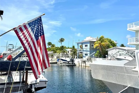 118 Burgundy Dr, Tavernier FL 33070