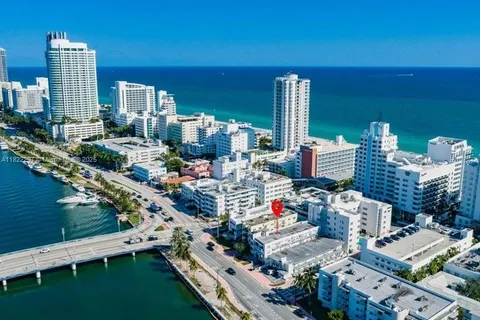 4015 Indian Creek Dr # 204, Miami Beach FL 33140