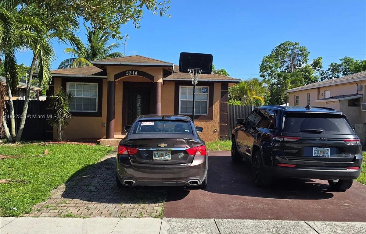 5214 Wiley St Rear, Hollywood FL 33021