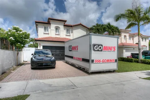 28414 SW 133rd Path, Homestead FL 33033